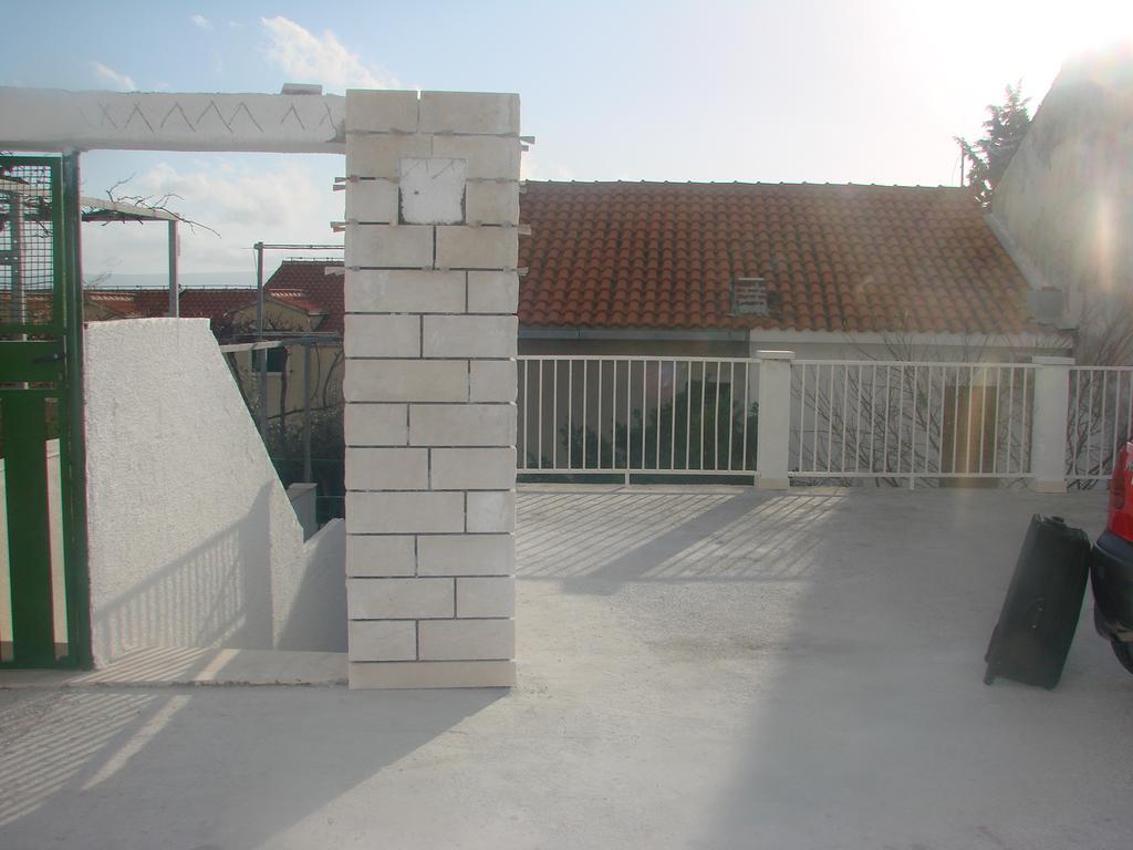 Apartman Restovic Bol Buitenkant foto