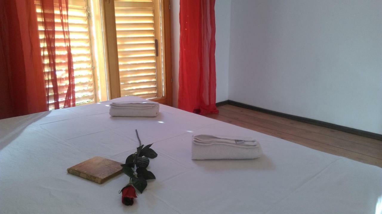 Apartman Restovic Bol Buitenkant foto